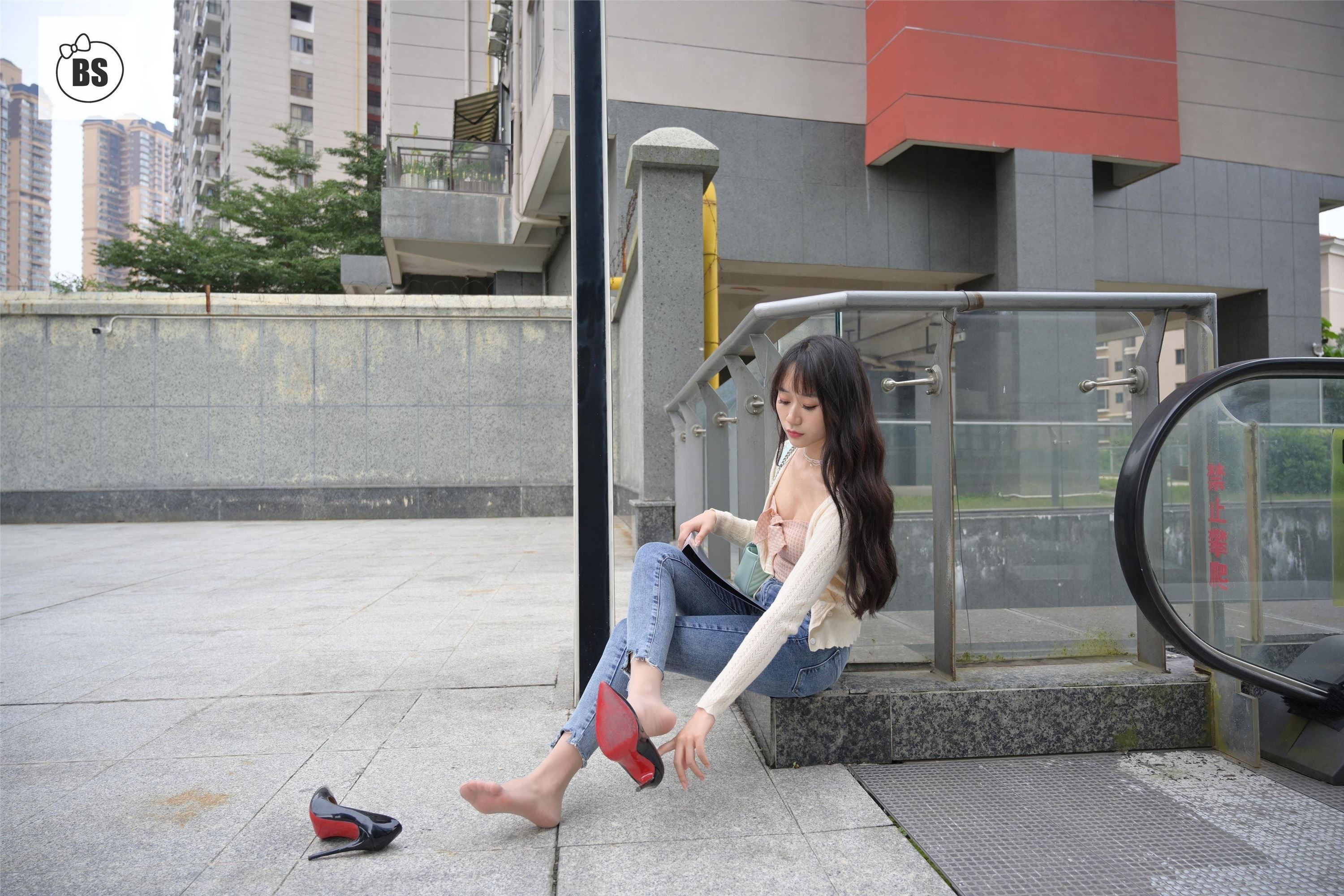 我丝你想 MX008 美西 公交车站奇遇记3